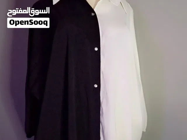 قميص ابيض واسود