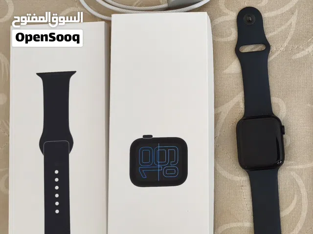 Apple Watch SE 3 in good condition only used 2 Months with excellent condition