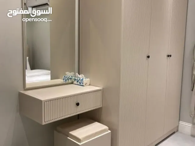 198 m2 3 Bedrooms Apartments for Rent in Al Riyadh Al Hamra