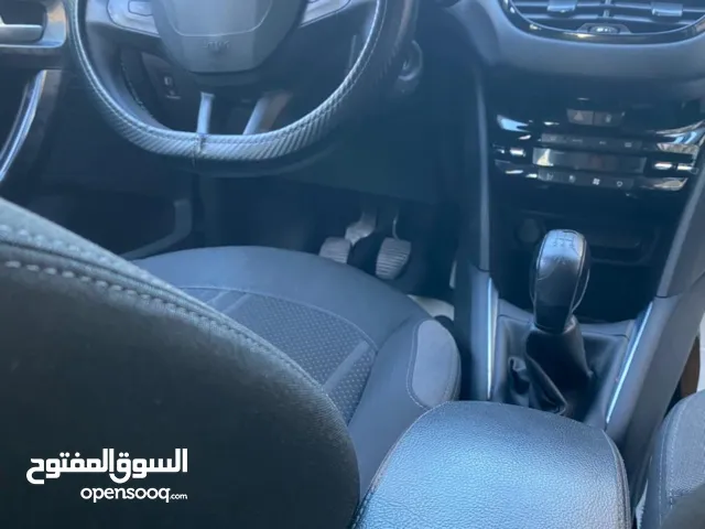 voiture a ventre  en bonne état