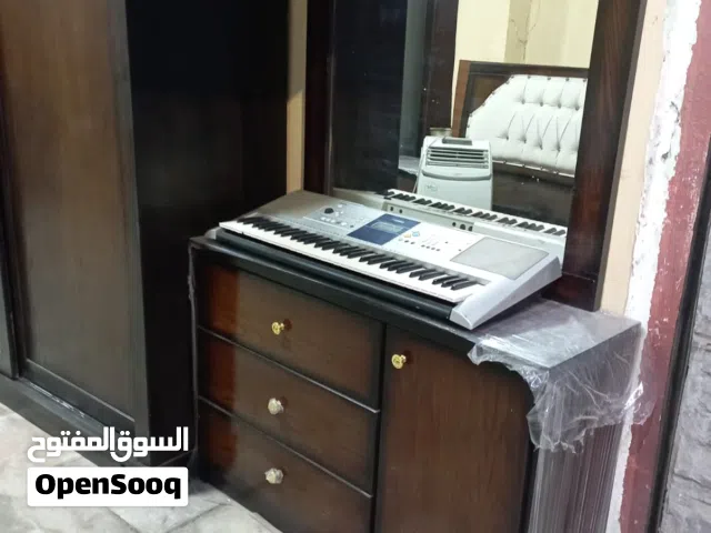غرفه نوم خشب لاتيه بحال ممتاز جدا طابقين