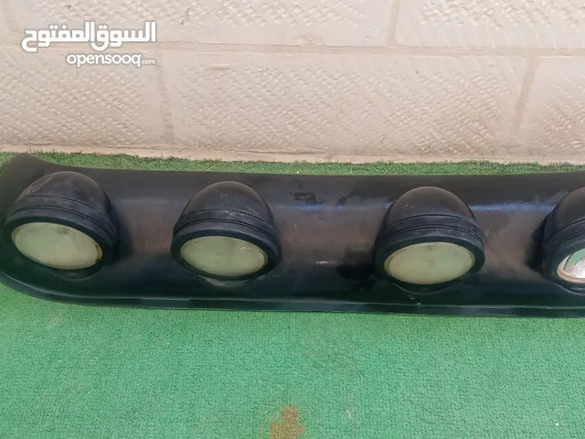 طقم كشافات يركب على سقف المركبة