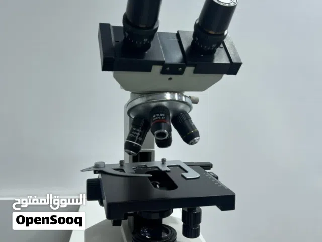 ميكروسكوب Optika BM-100 B