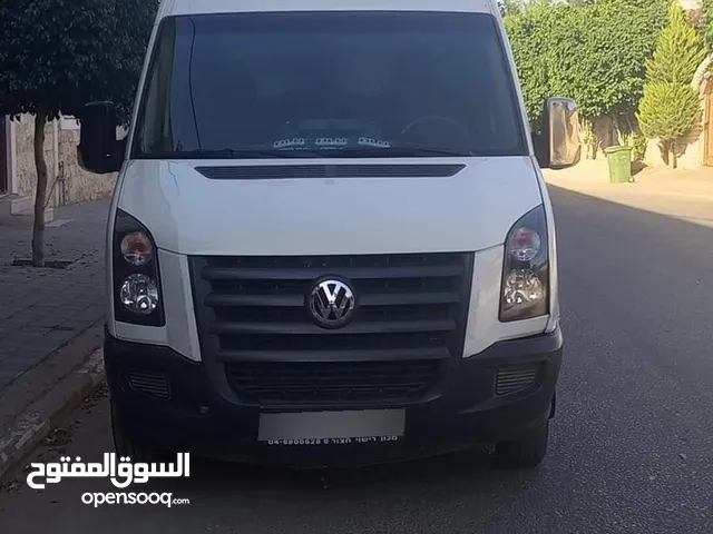 باص كرافتر مع ثلاجة تبريد