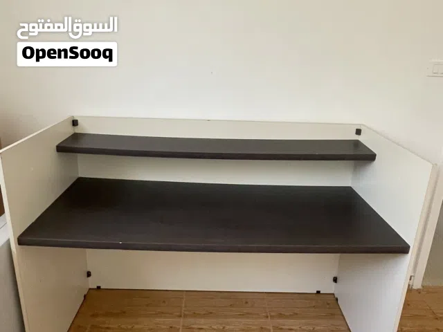 مكتب استقبال للبيع