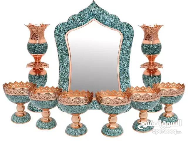 مجموعة من 9 قطع من أحمر الشفاه الفيروزي بتصميم توليب