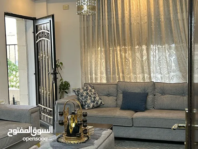 للبيع شقة مميزة بمساحة 150 متر مربع - تشطيبات سوبر ديلوكس - رائعة للعائلات! منطقة راقية جداً