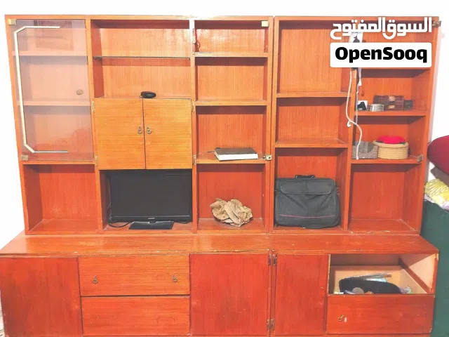 مجانا بدون مقابل / دولاب مكتبة خشبي