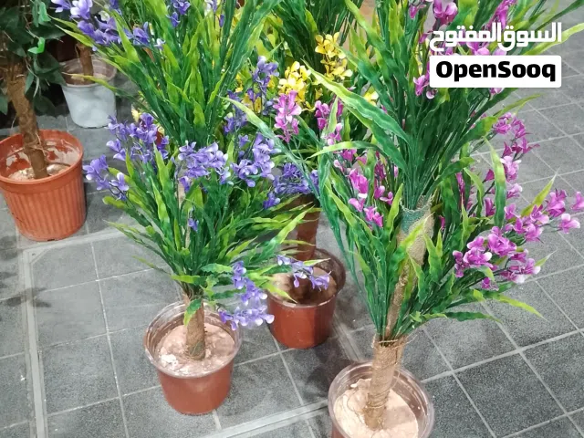 للبيع ورد صناعي