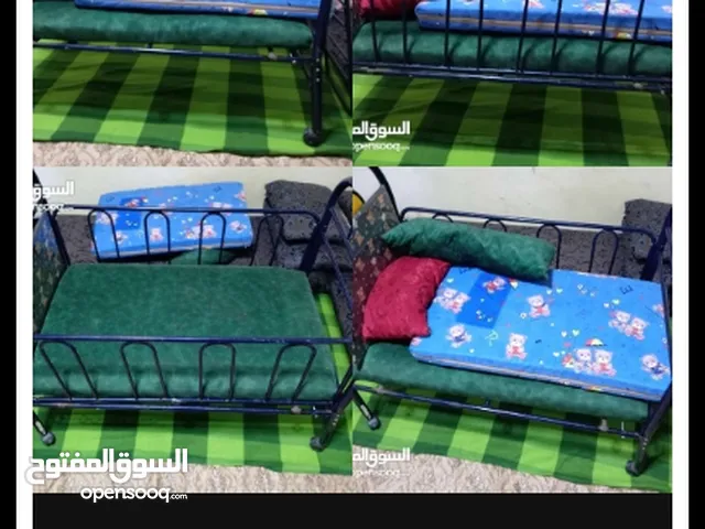 تخت مستعمل للبيع