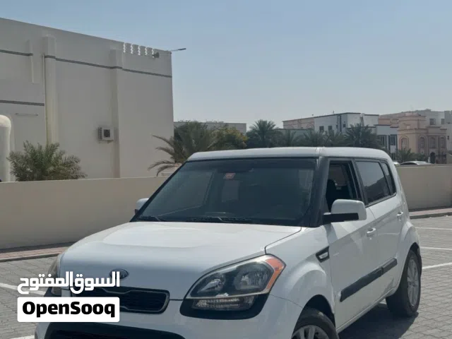 2014 كيا سول Standard