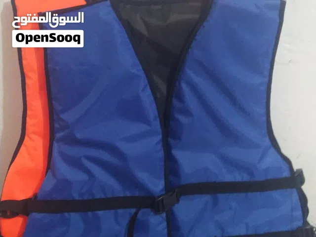 لايف جاكت جديد للبحر بمقاسات مختلفه وأسعار مناسبة