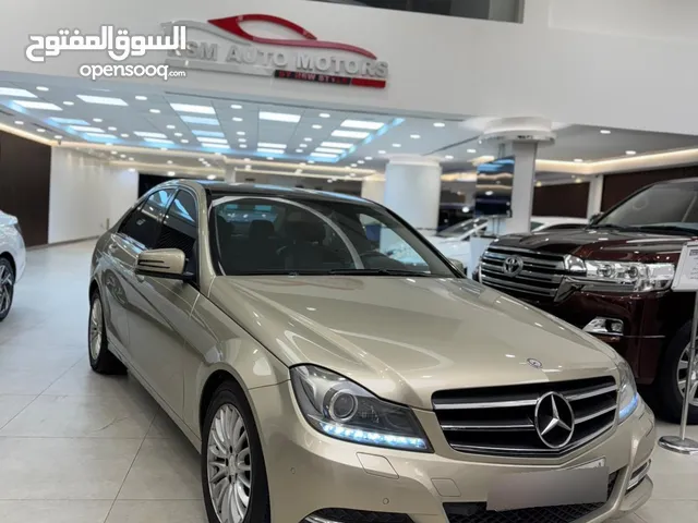 مرسيدس C200 موديل 2012