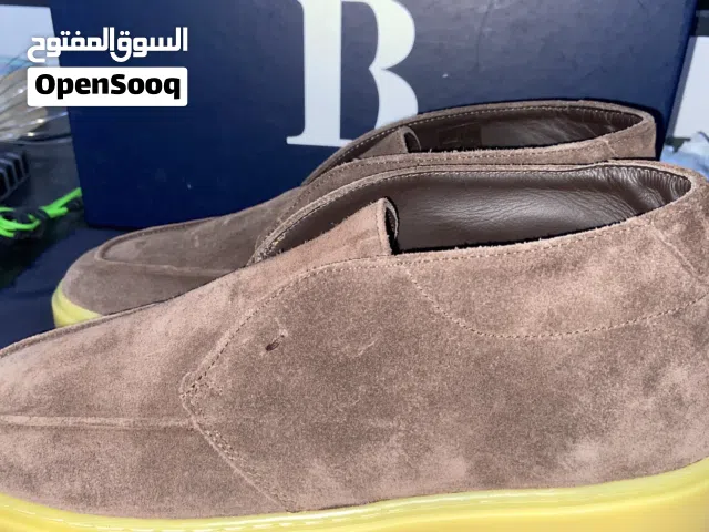 Boggi milano brand new shoes size 42/ pure leather - original price is 141BHD