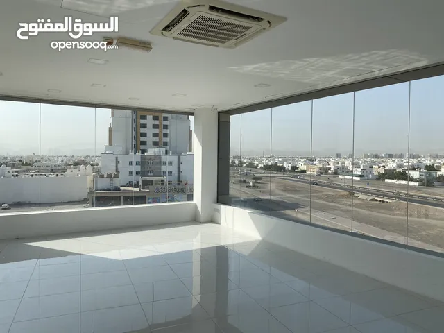 Unfurnished Offices in Muscat Al-Hail