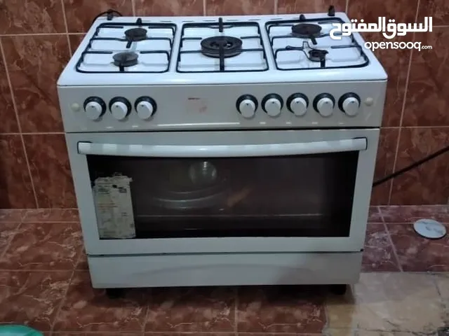 فرن جديد للبيع بسبب السفر