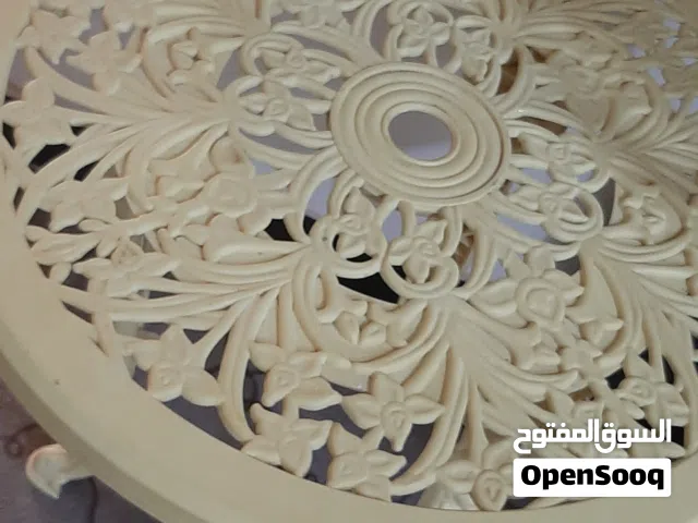 ميز للبيع عنوان مهيجران شارع الحسينية داوود العاشور