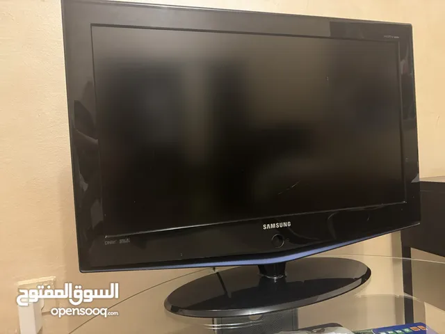32" Samsung monitors for sale  in Hawally