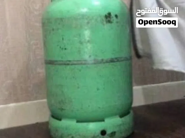 جرة غاز للبيع فيها الربع