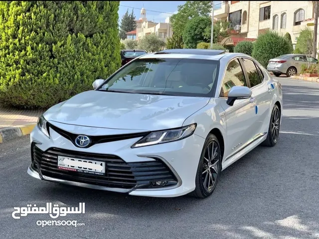 Sedan Ford in Amman
