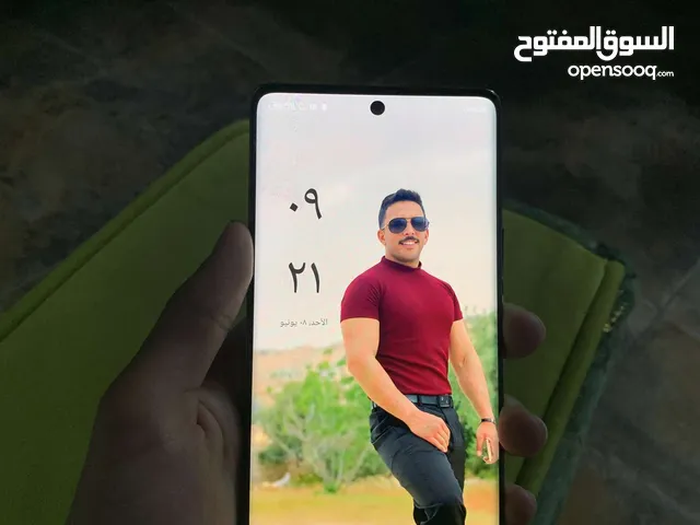 Infinix Note 40 Pro 256 GB in Zarqa