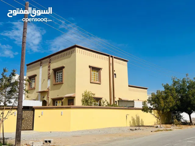 242 m2 5 Bedrooms Townhouse for Sale in Al Batinah Barka