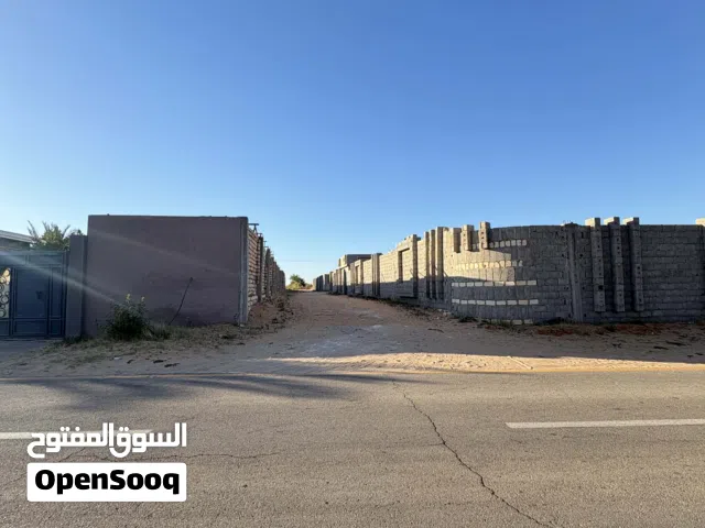 أرض للبيع مع استراحة.. بني حديث وتأسيس كتينا وعرص لسور