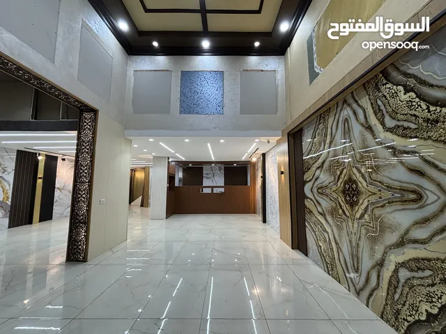 مخازن للإيجار