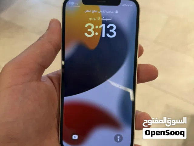 Apple iPhone 12 64 GB in Tripoli