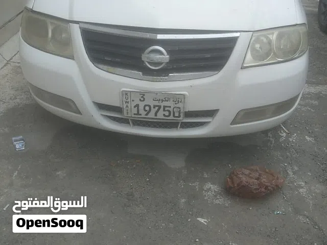 2011 Nissan Sunny Standard