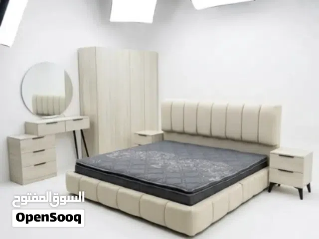خزانة ملابس جديدة بتصميم أنيق وجودة عالية
