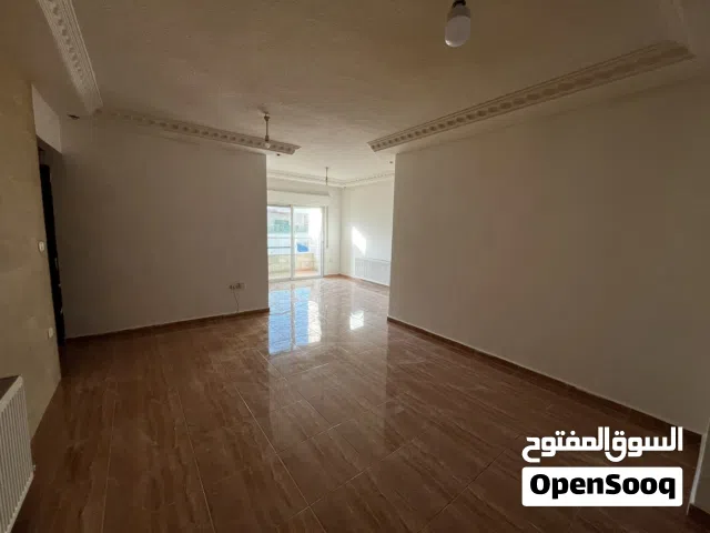 شقة فارغة للإيجار من المالك مباشرة منطقة شارع الجامعة مقابل محكمة شمال عمان