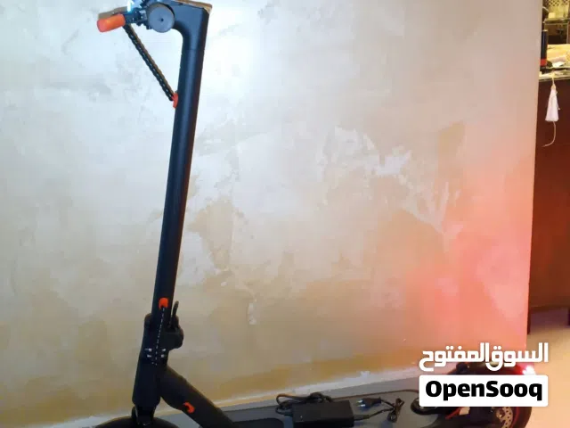 سكوتر كهربائي ماكس بحالة الوكاله
