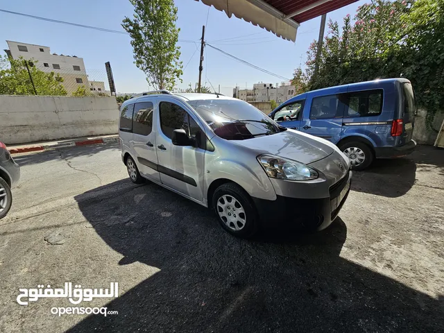 Used Peugeot Partner in Ramallah and Al-Bireh