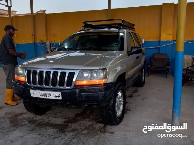Used Jeep Grand Cherokee L in Misrata