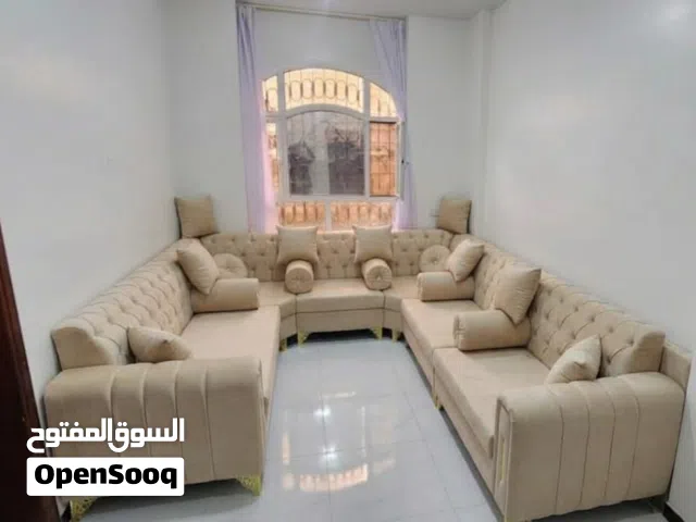 فخامه الانتريه للكنب والانتريهات والمجالس العربيه جميع الاشكال والالوان وبا اسعار جمله..