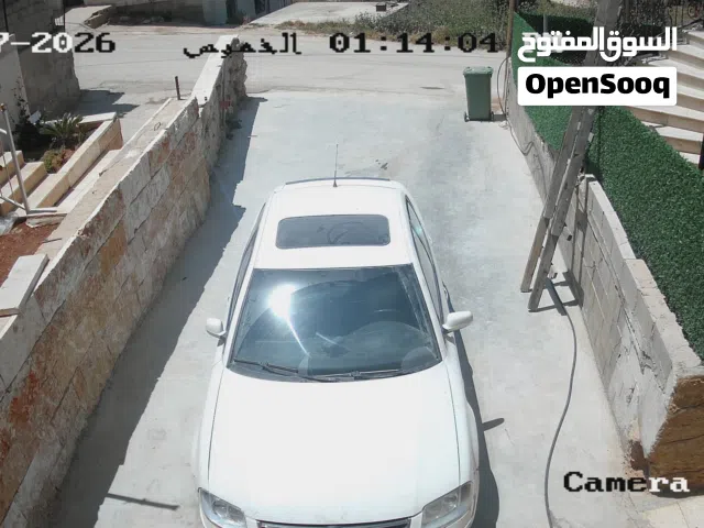 2004 فولكسفاغن باسات Standard