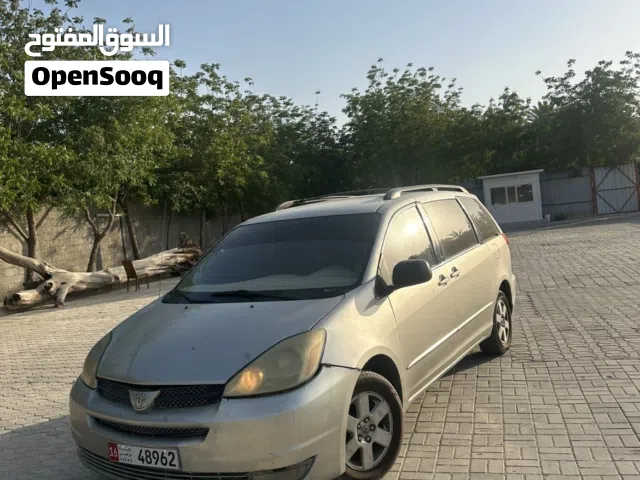 2005 Toyota Sienna LE