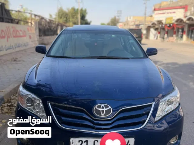 تيوتا كامري صالون