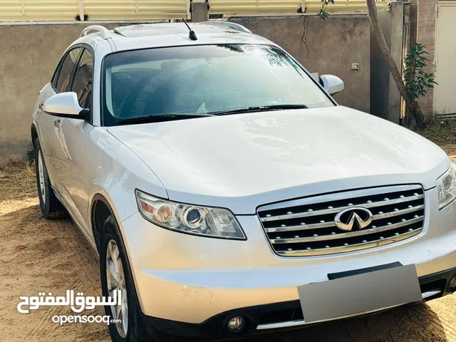 Used Infiniti FX35 in Tripoli