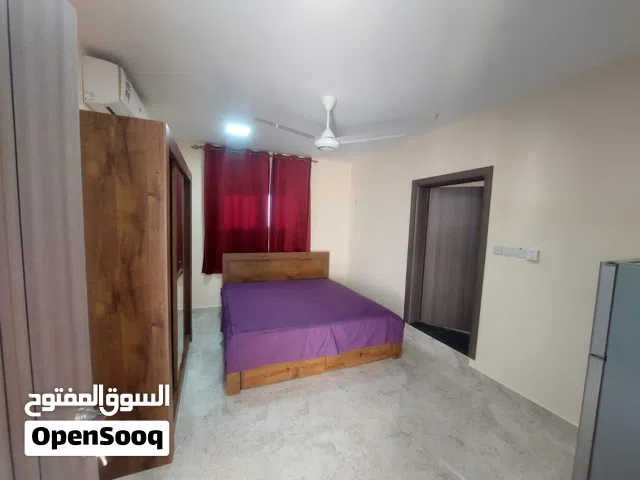 استوديو مفروش في المعبيلة مفابل الممشى Furnished studio for the ledg