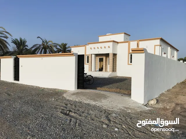 220 m2 3 Bedrooms Townhouse for Sale in Al Batinah Al Masnaah