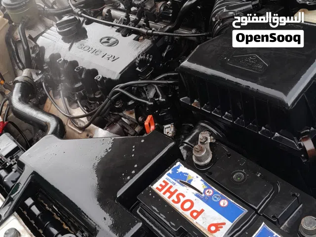 2004 هيونداي فيرنا EX