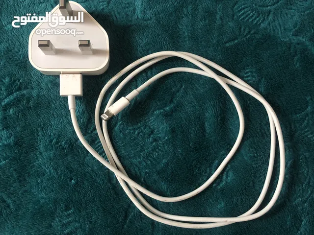 شاحن ايفون اصلي بالوصلة Original iPhone charger