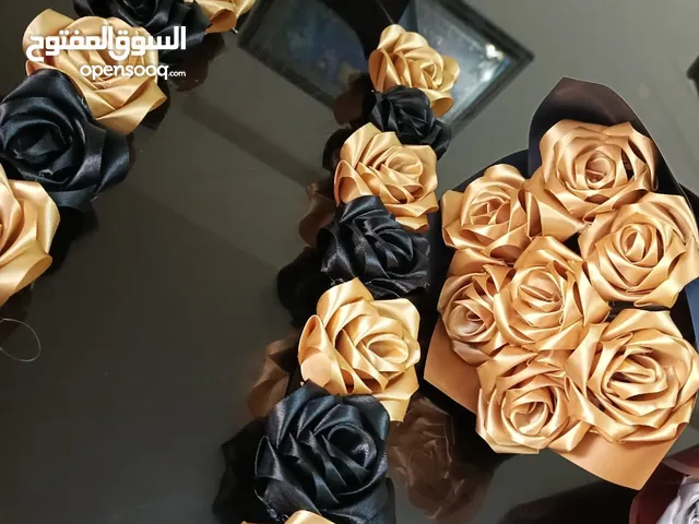 باقات ورد ستان وأكاليل تخرج و افراح
