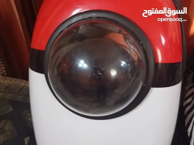 شنطه قطط وحاجاتها معاها