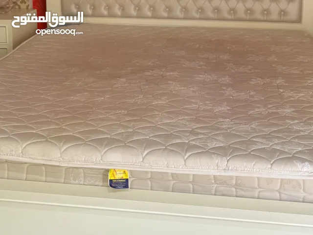 مترس سرير أكبر حجم كنق سايز 210*200 من هوم سنتر