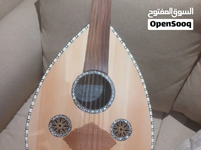 عود احترافي قديم حاله ممتازه