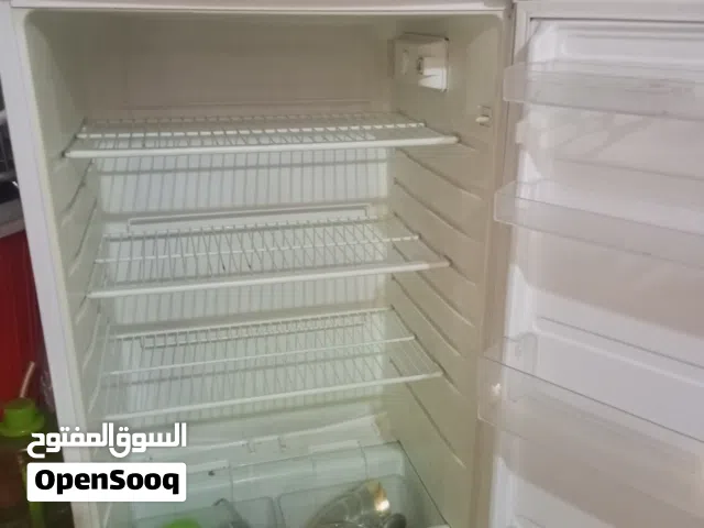 ثلاجه فستل للبيع