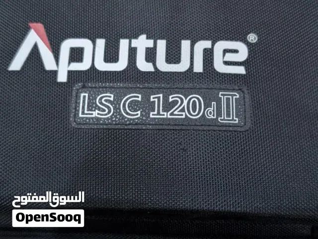 للبيع اضاءه استديو